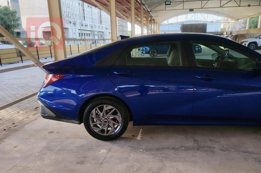 هیوندای ئەلەنترا